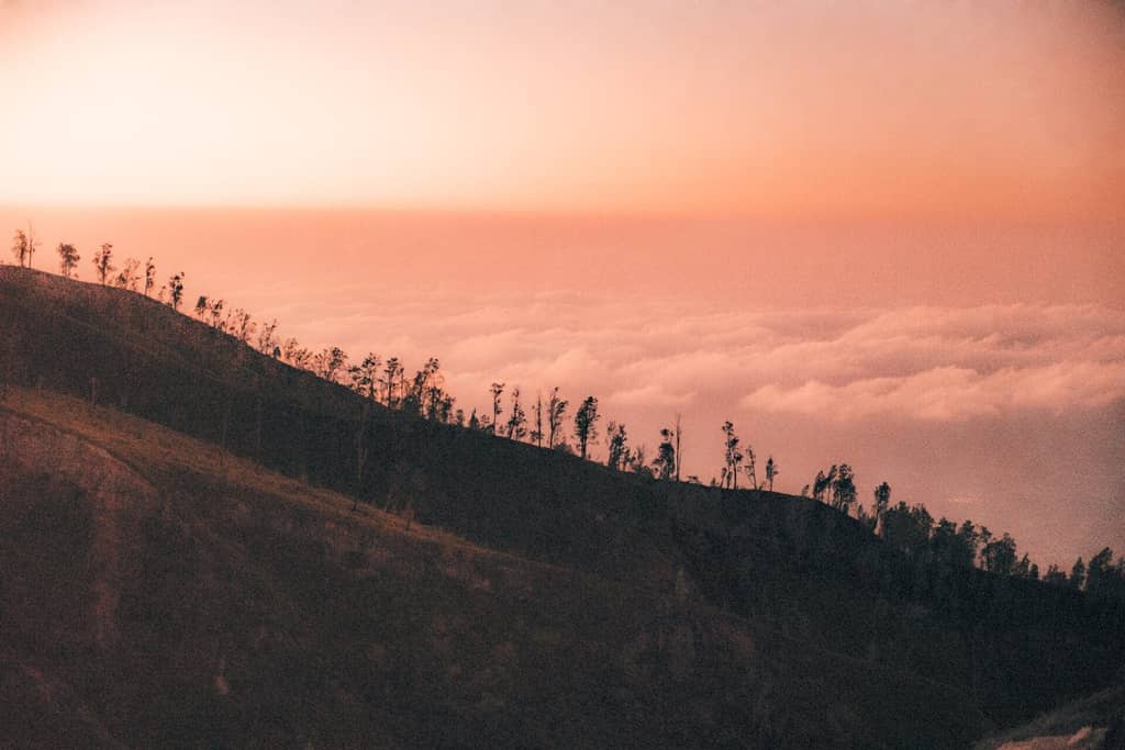visit ijen tour sunrise hike