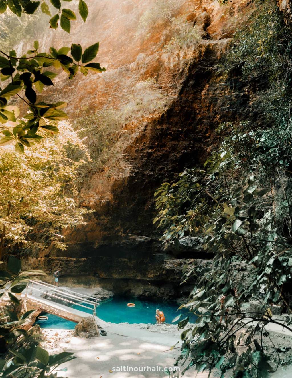 tembeling nusa penida natural pool