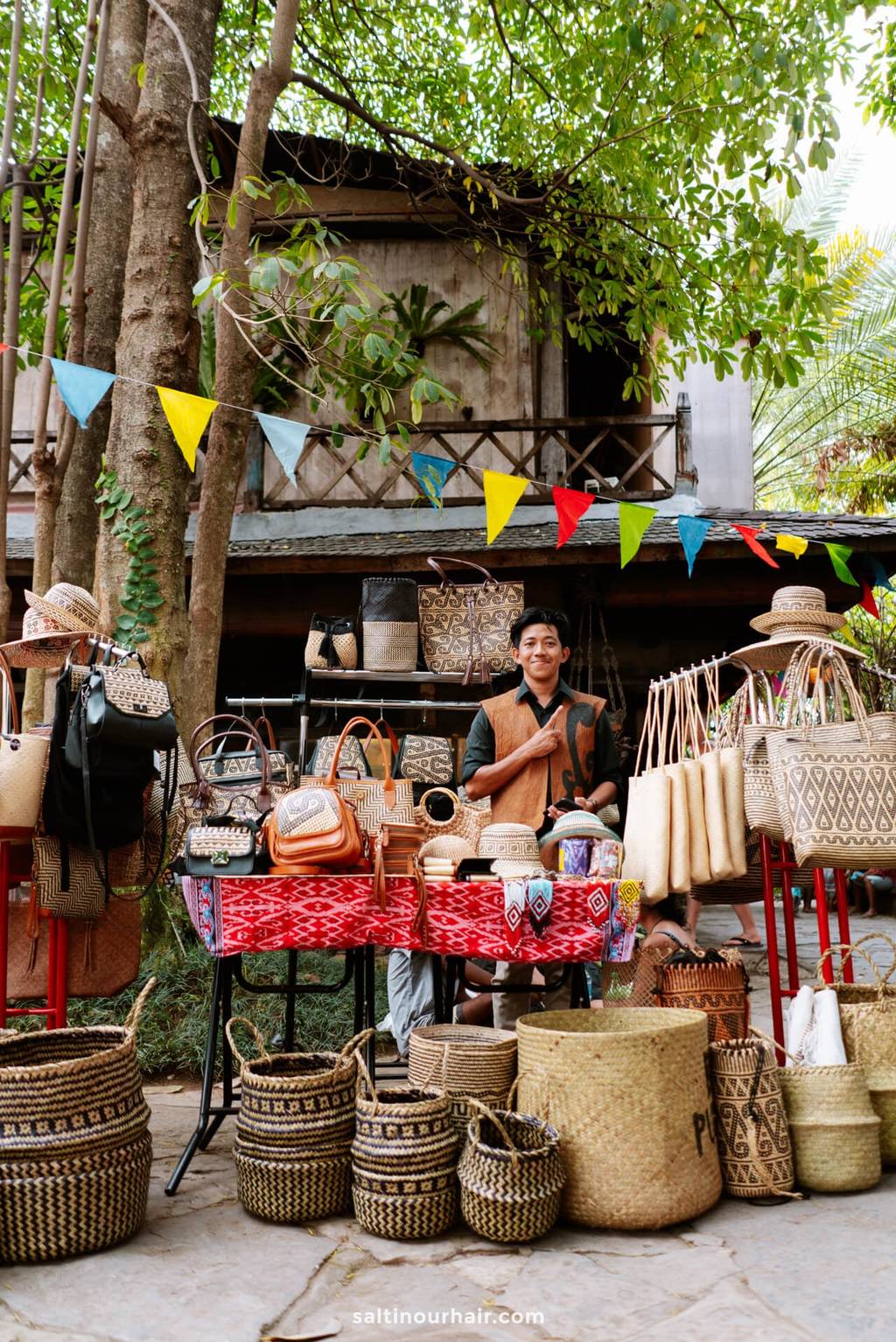 shopping canggu bali la laguna gypsy market bags