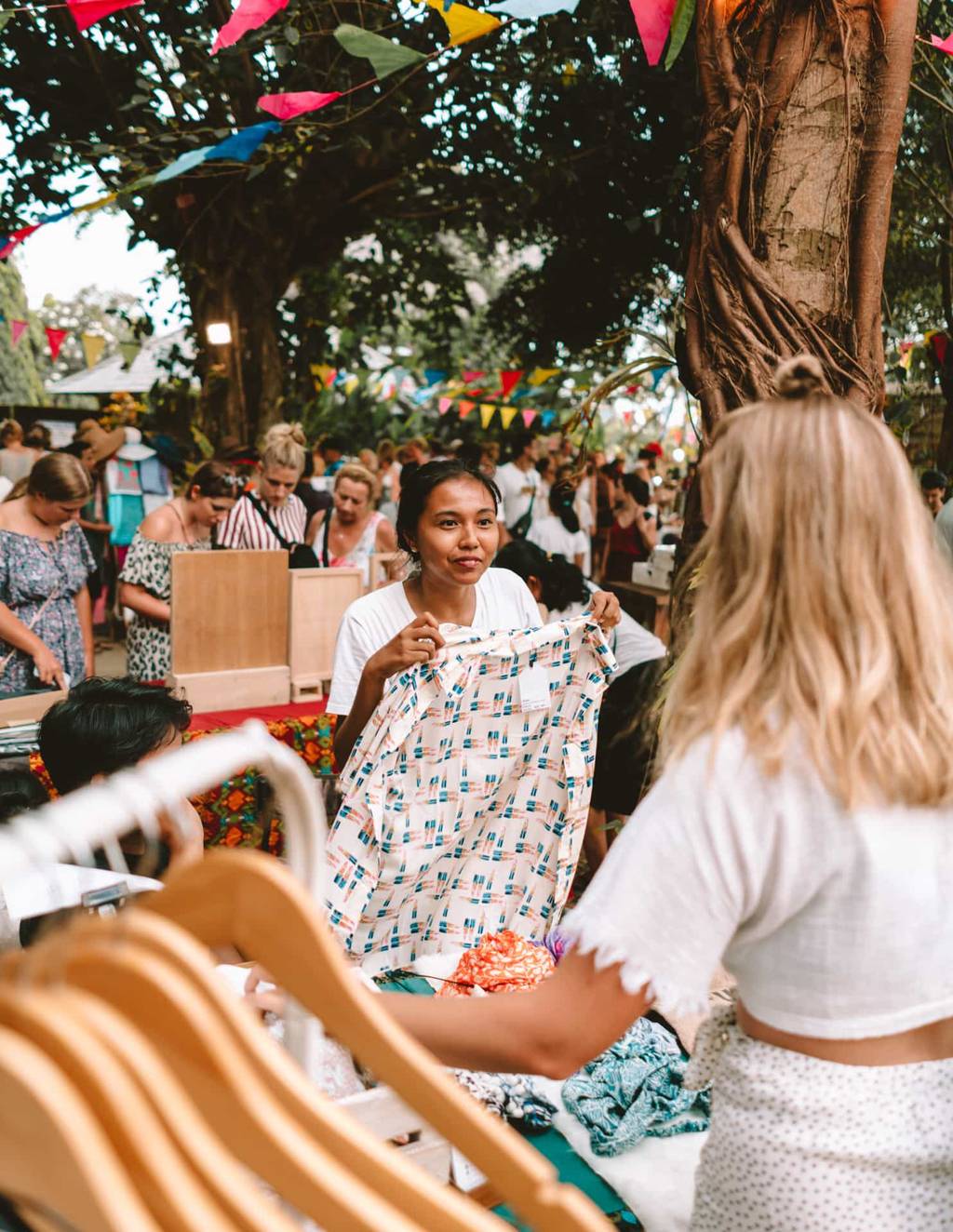 shopping canggu bali la laguna gypsy market fashion