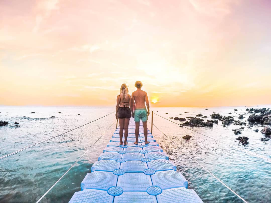 koh lanta sunset travel couple instagram