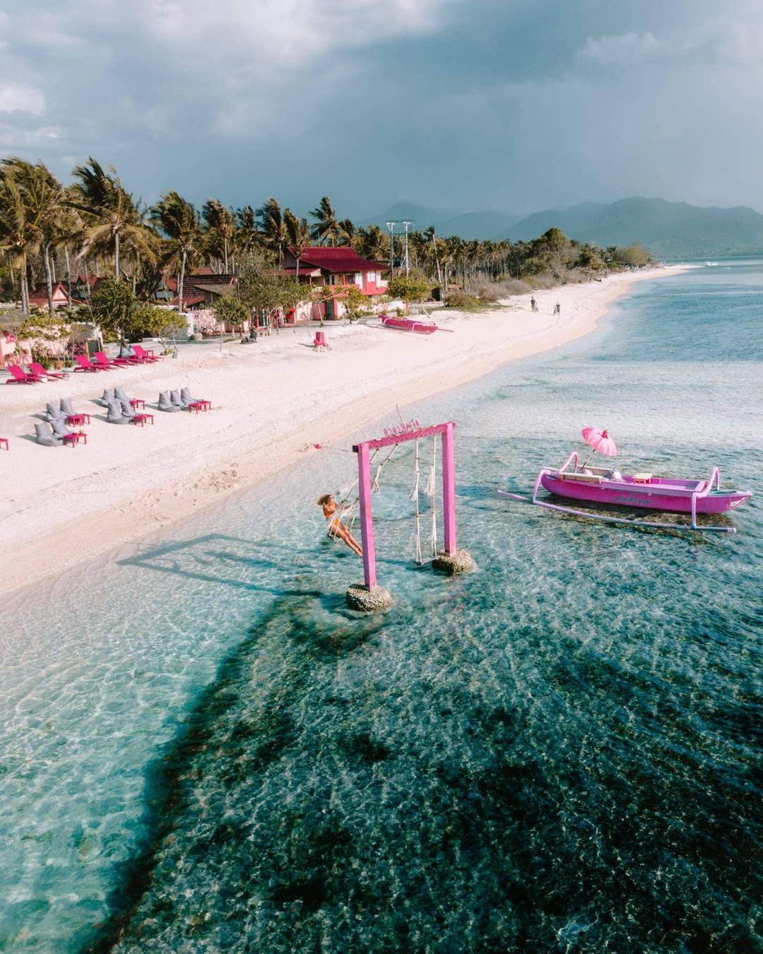 things must do bali gili air swing