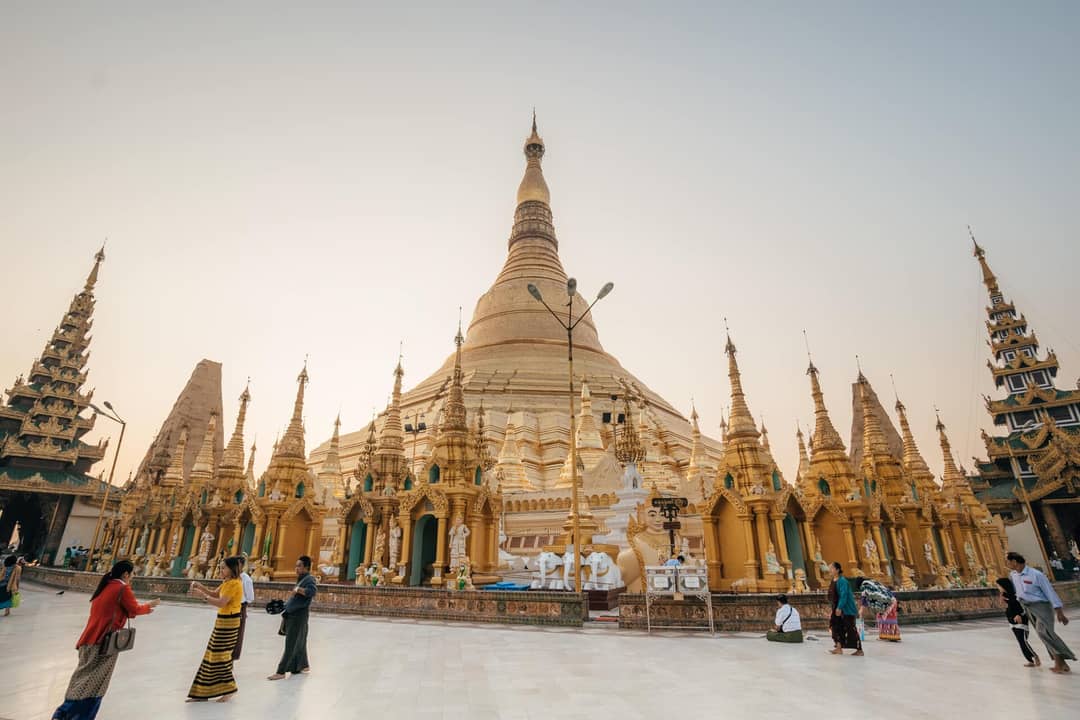 Myanmar travel guide Yangon Pagoda