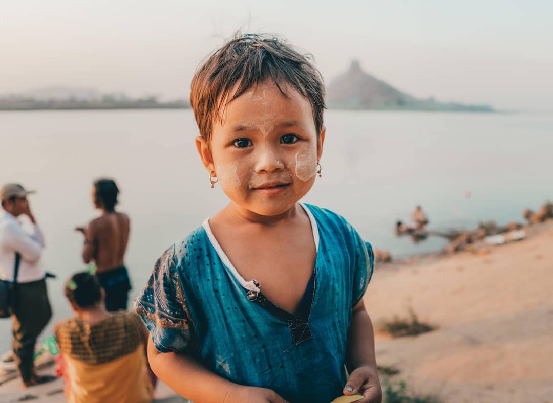 myanmar travel guide locals