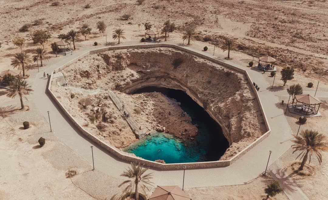 oman route guide bimmah sinkhole