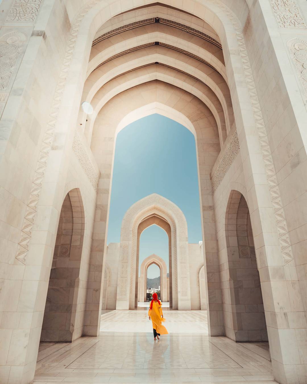 oman route guide sultan qaboos mosque