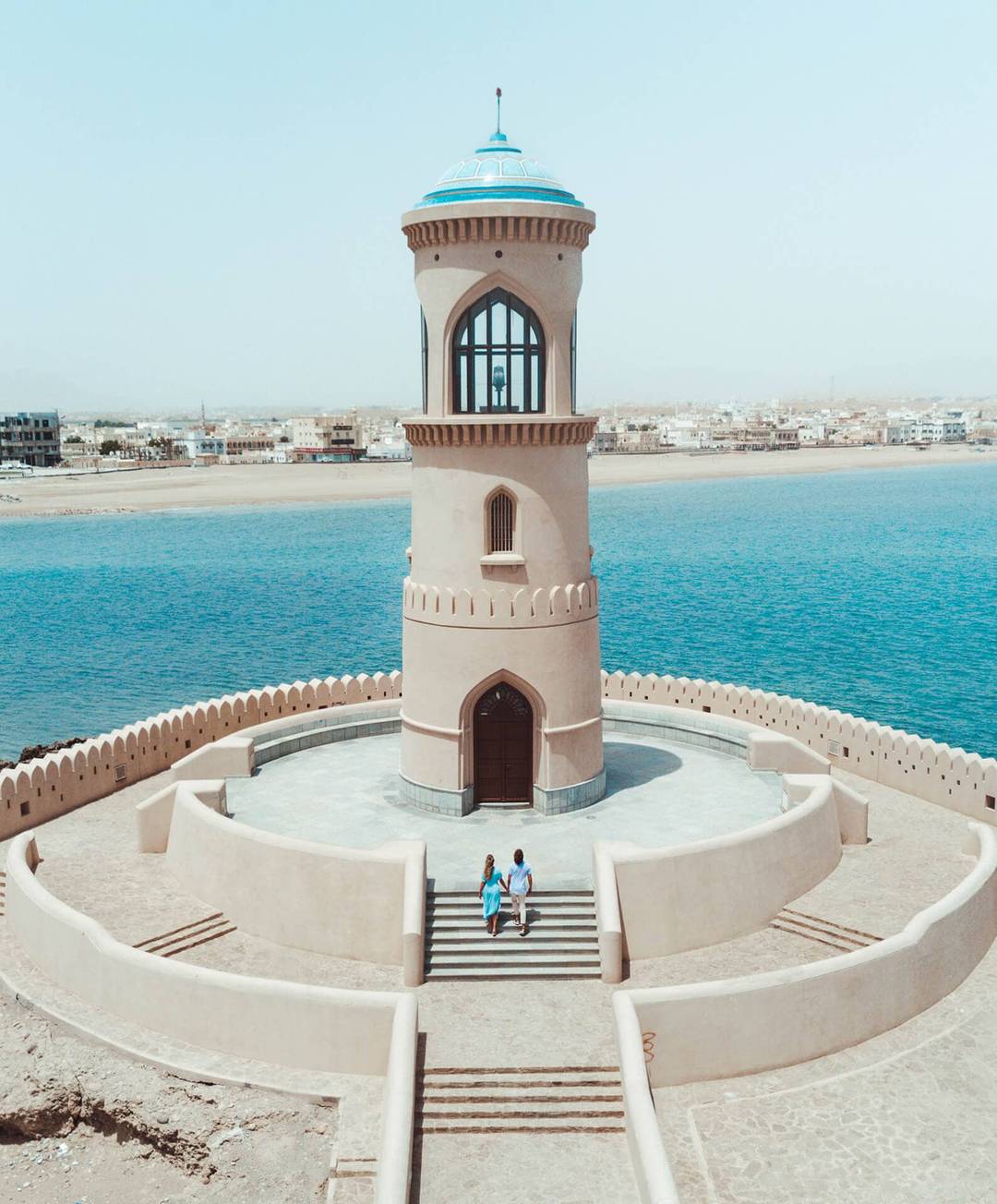 oman route guide sur lighthouse