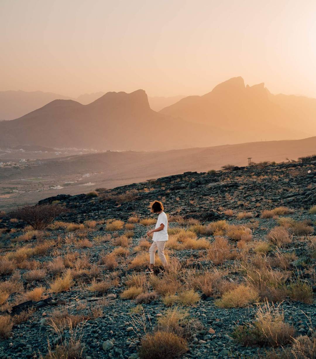things to do in oman mountains misfah