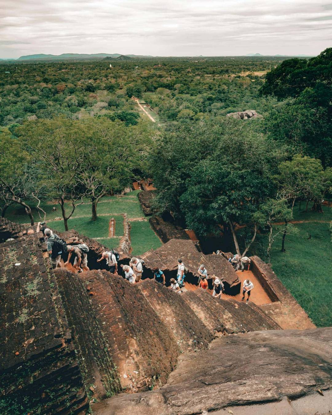 sigiriya lion rock sri lanka stairs