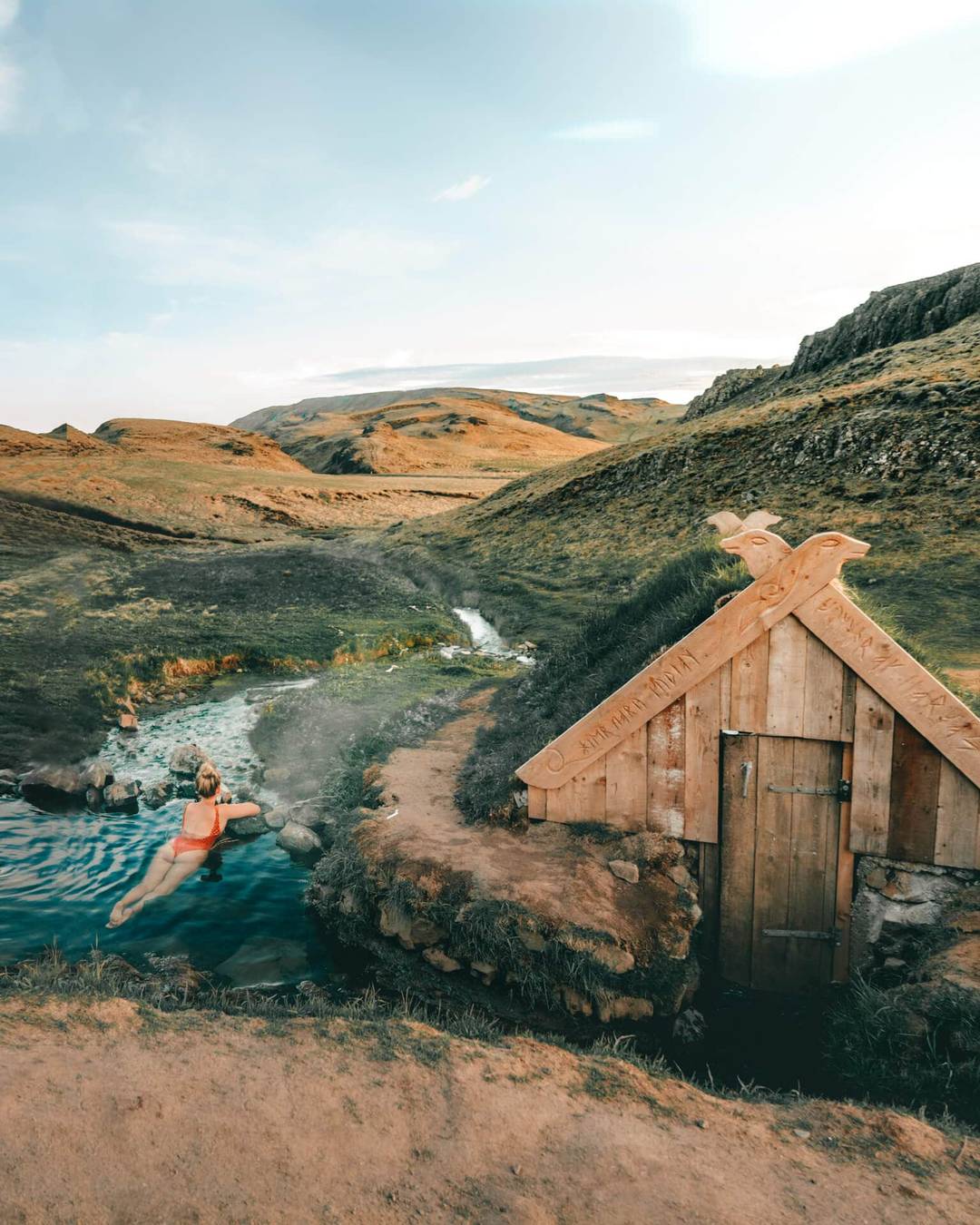 hot springs iceland Hrunalaug view