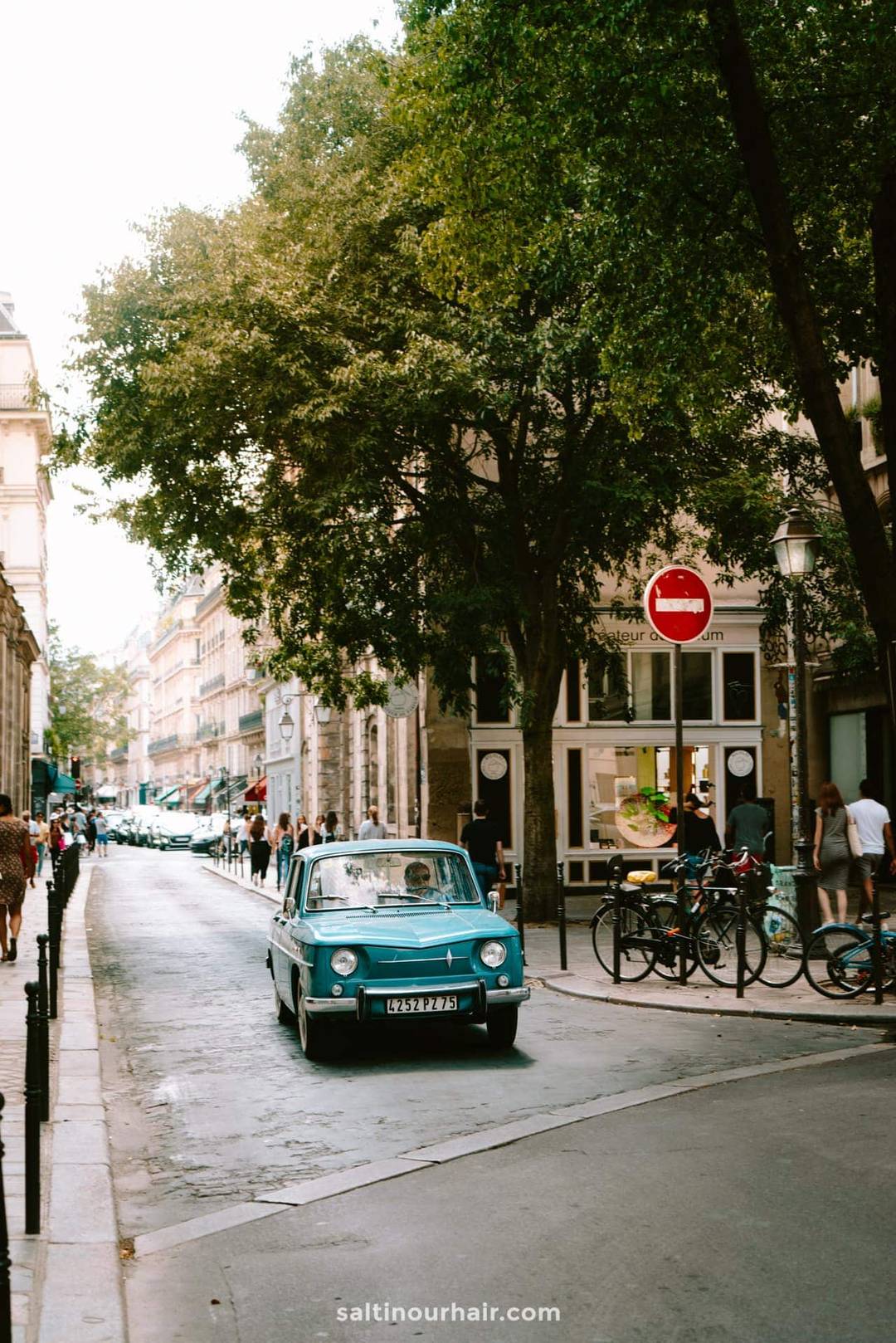 paris aethetic vintage car