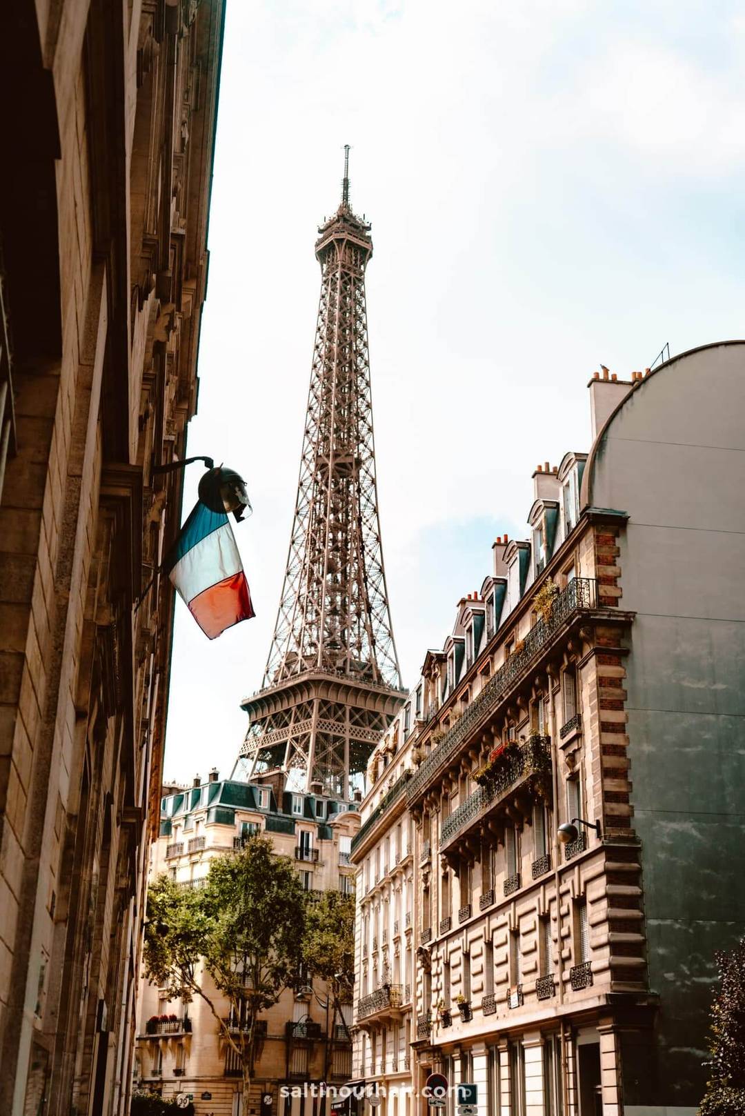 paris aethetics eiffel tower
