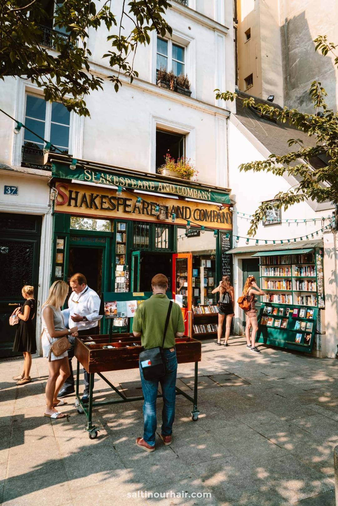 paris famous bookstore shakespeare