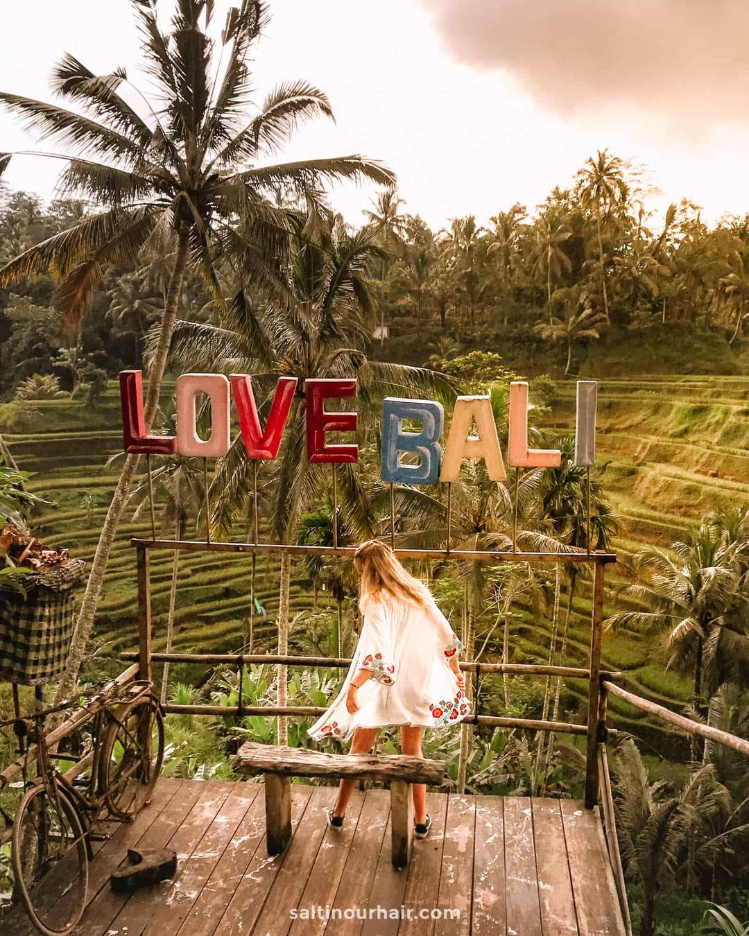 things you must do bali Tegalalang sign
