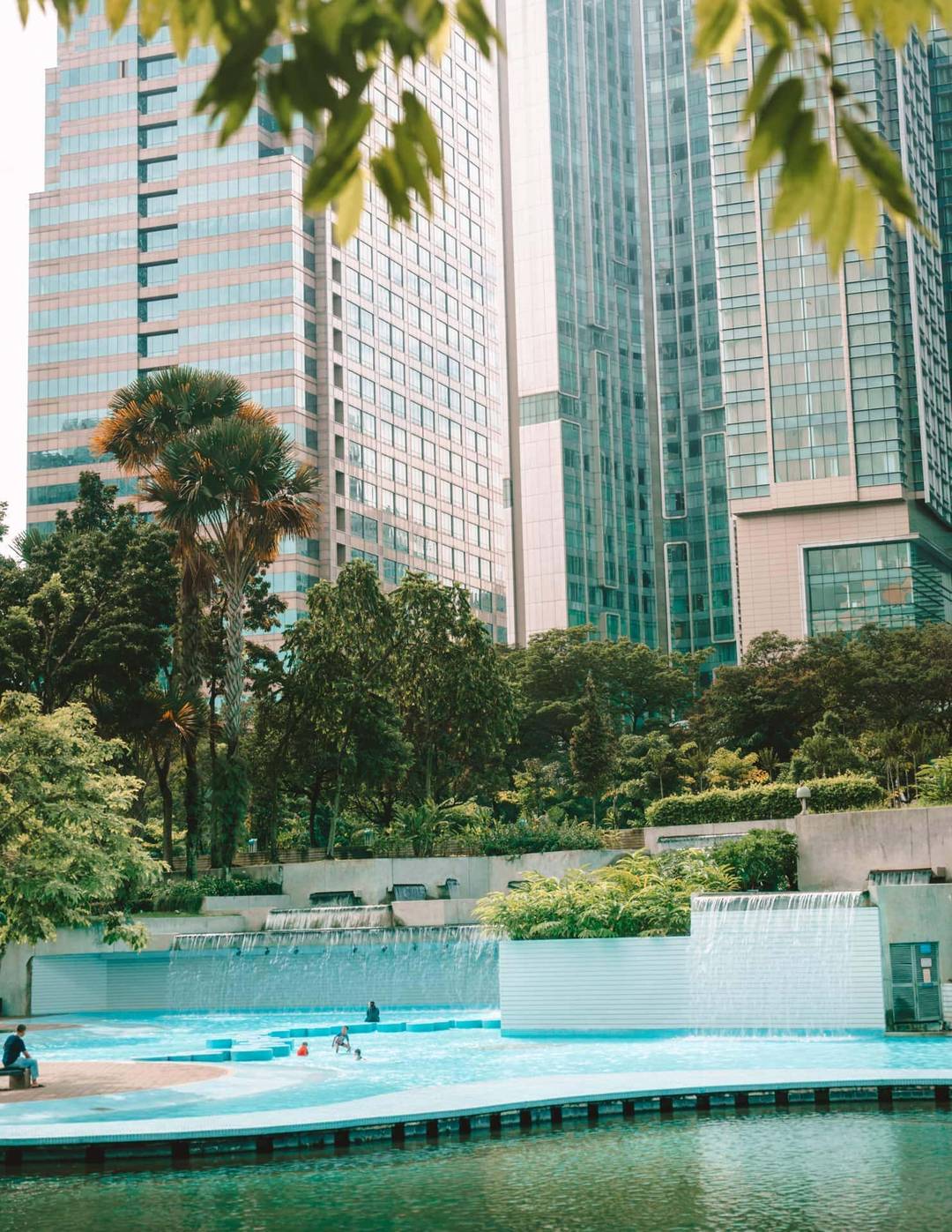 malaysia klcc park pool