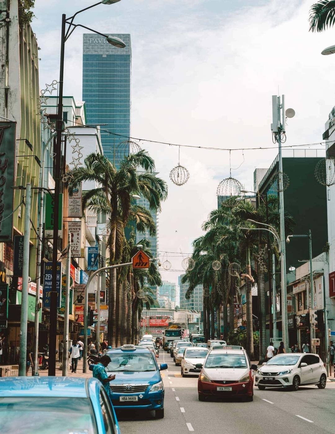 things to do kuala lumpur street