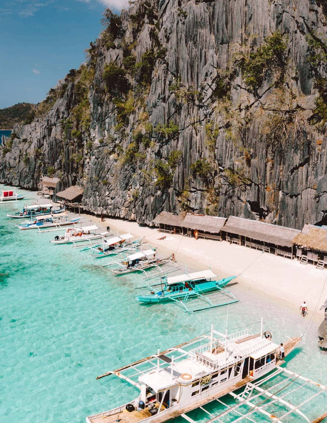 dingen om te doen coron filipijnen banol strand lunchplek