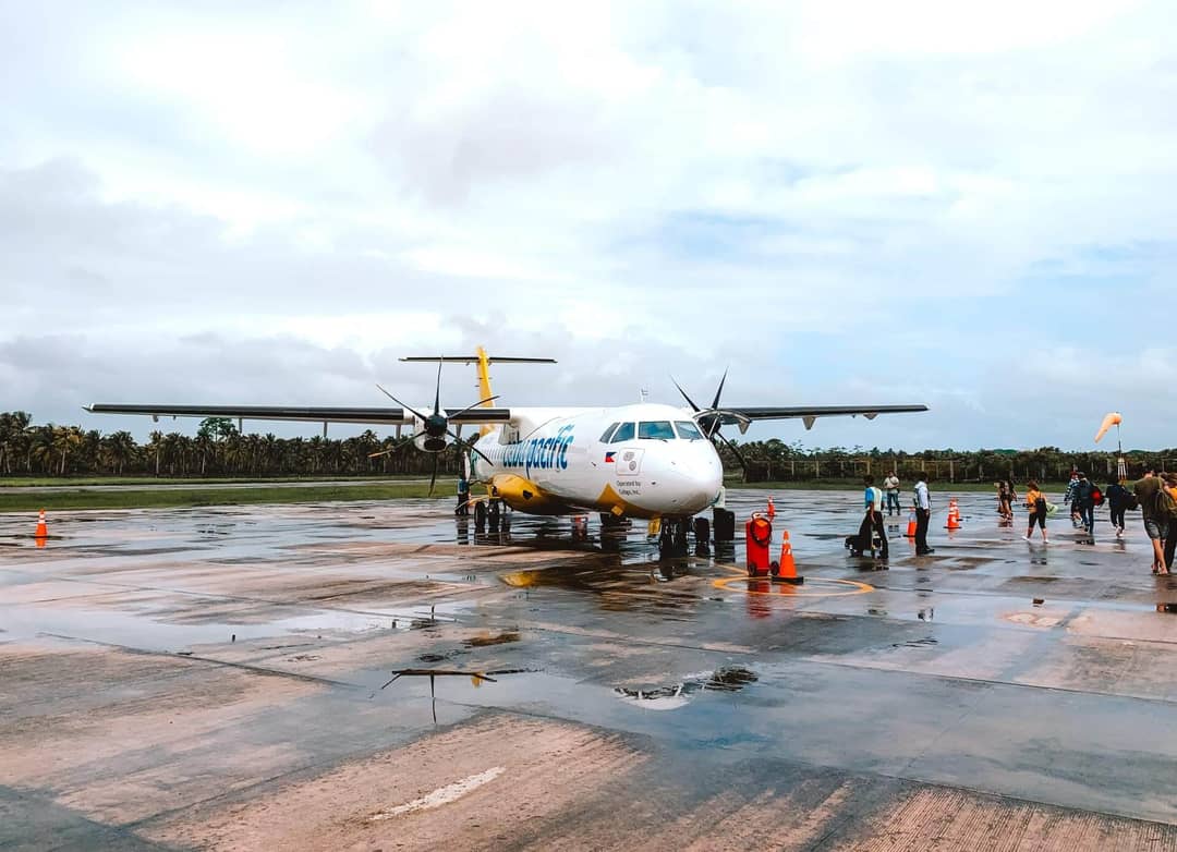 philippines travel guide airplane