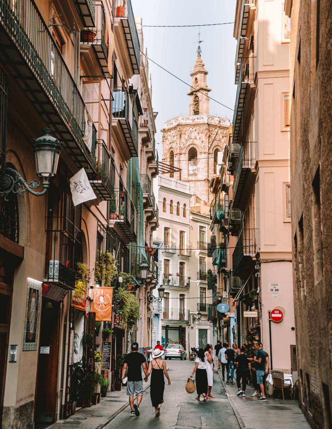 valencia street cathedral