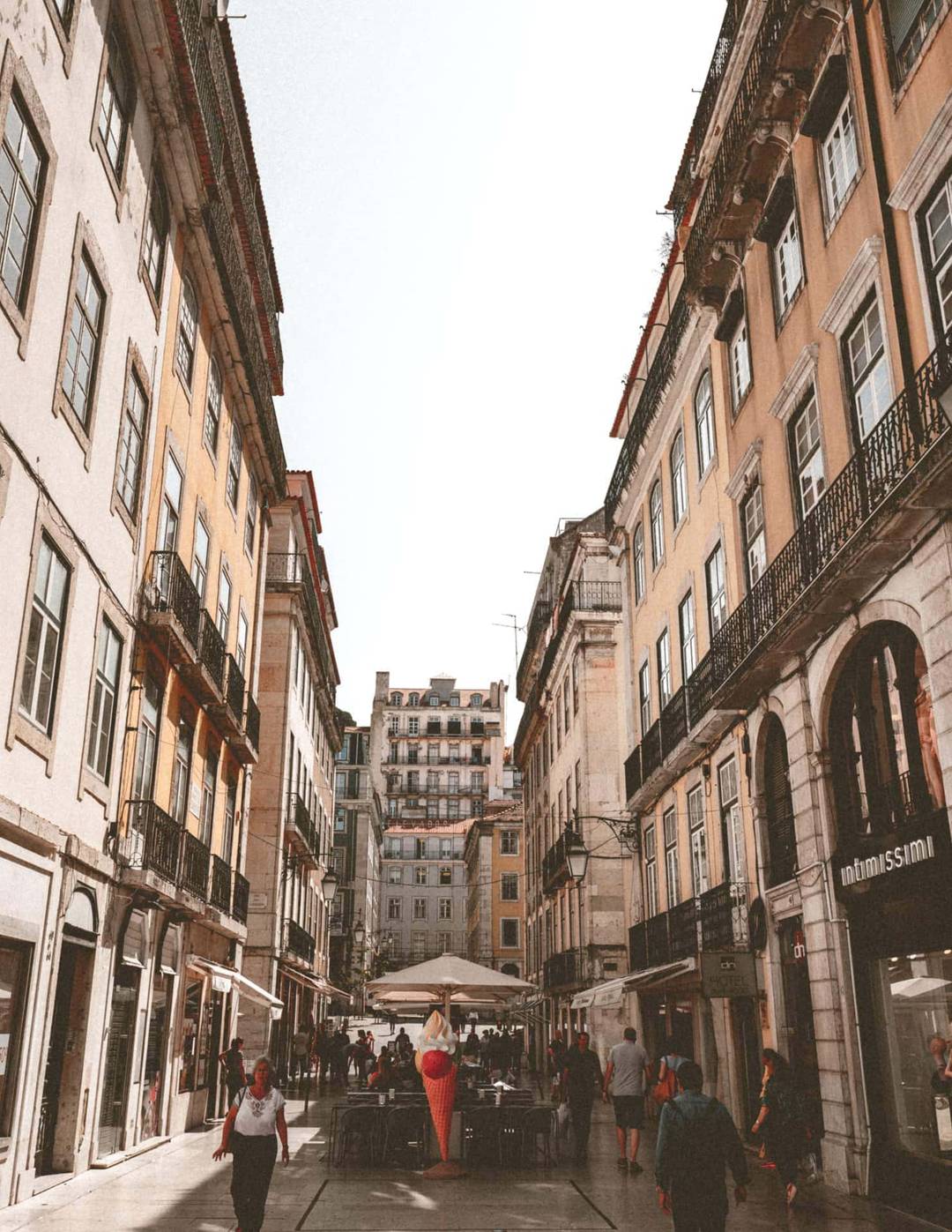 lissabon winkelstraat