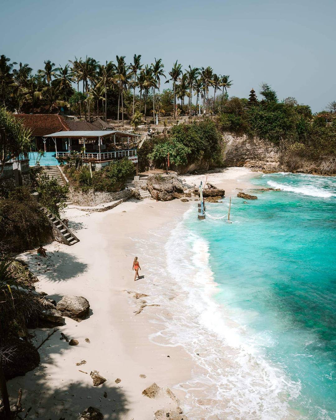 nusa ceningan Mahana Point beach