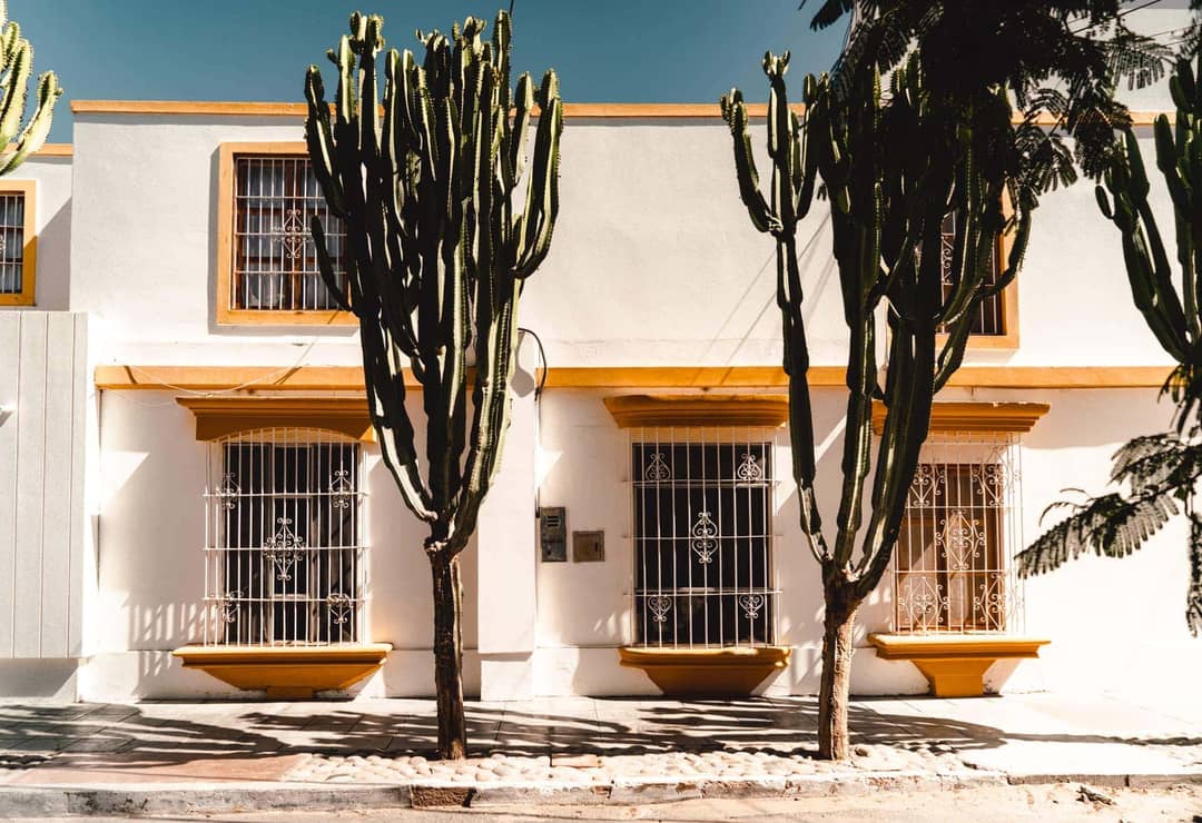 peru travel desert oasis village