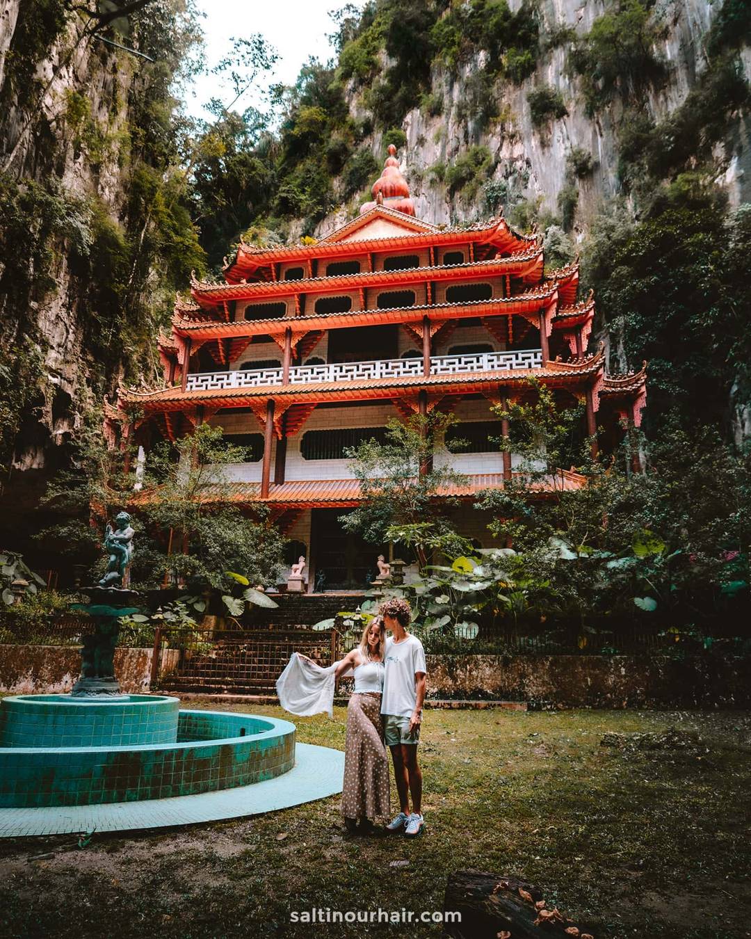 ipoh malaysia Sam Poh Tong Cave Temple