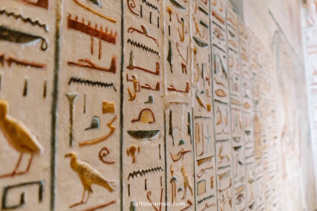 luxor egypt hieroglyphs