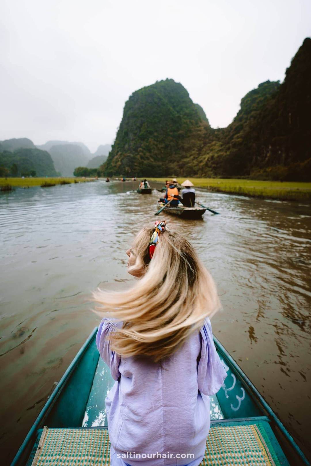 Ninh Binh Tam coc Cave Boat Tour