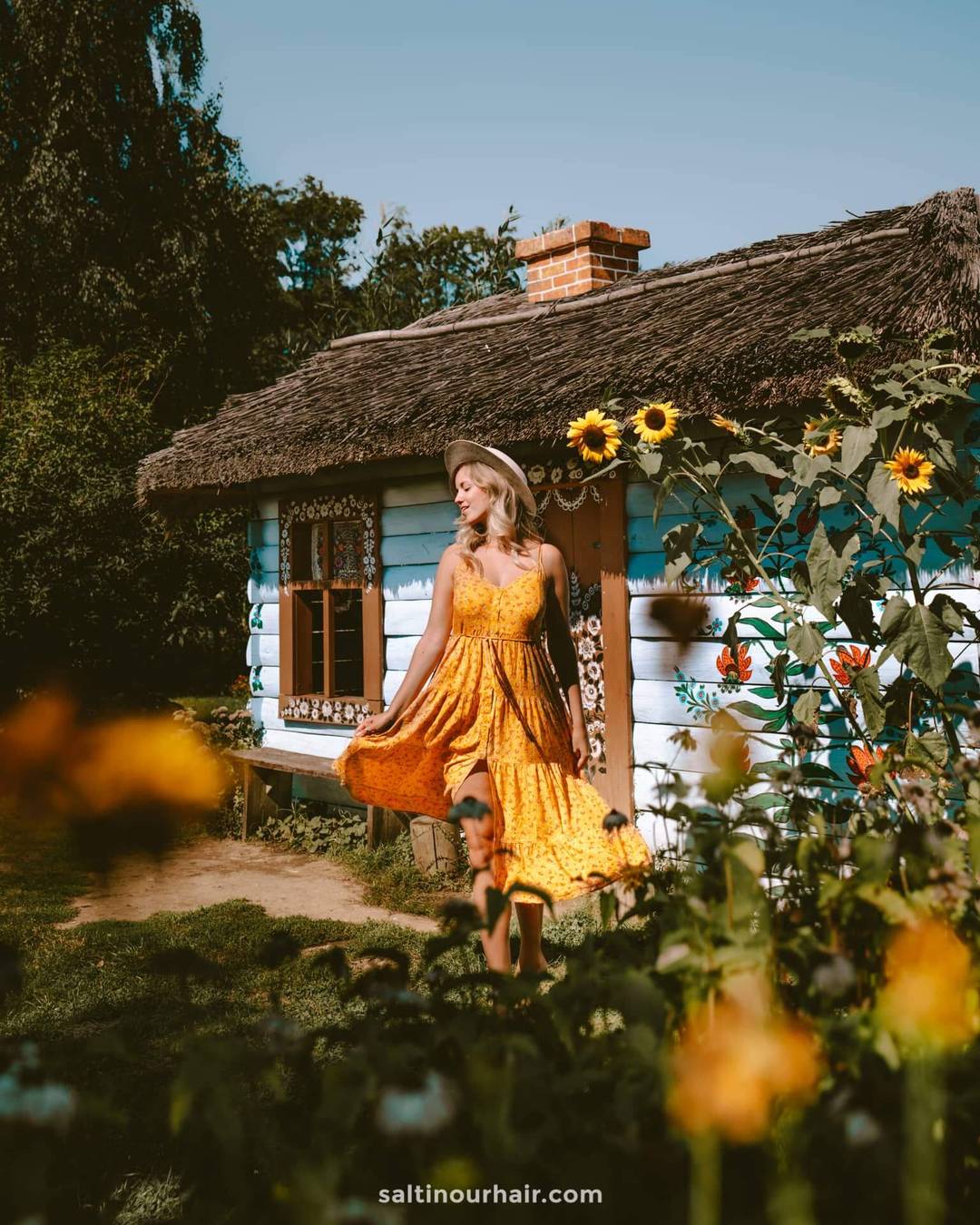 best things to do poland Zalipie painted village
