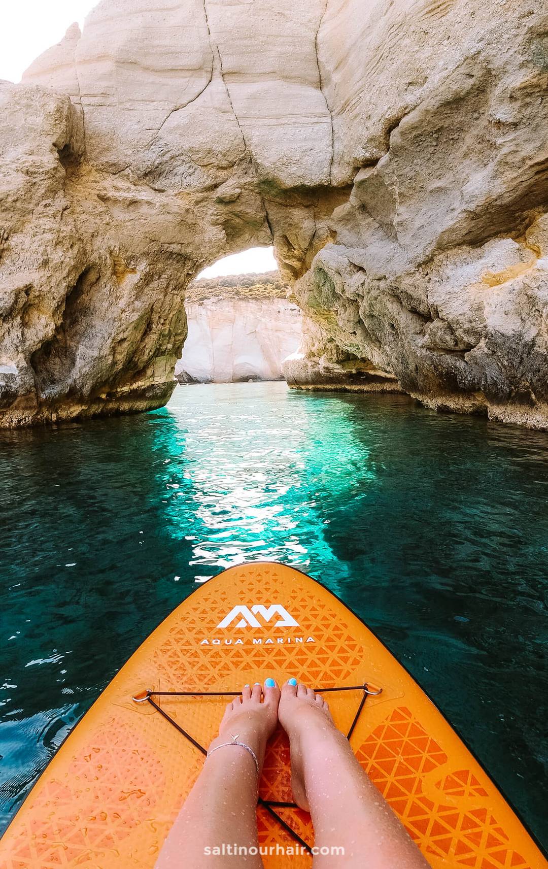 milos greece boat tour
