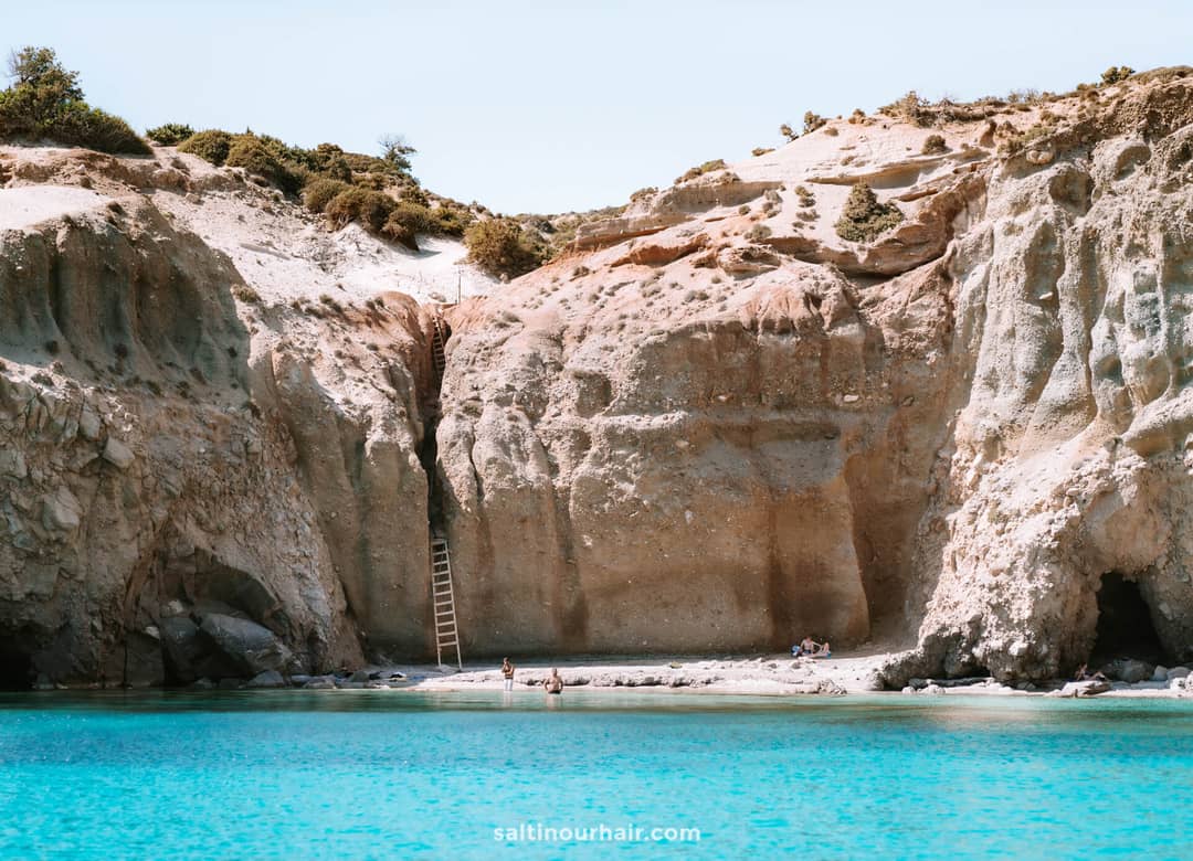 beaches milos greece