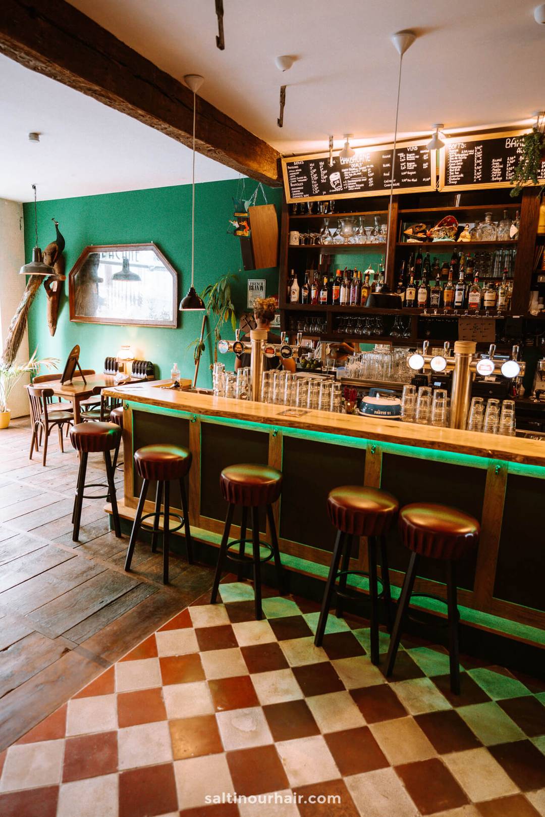 Aubeterre france cafe