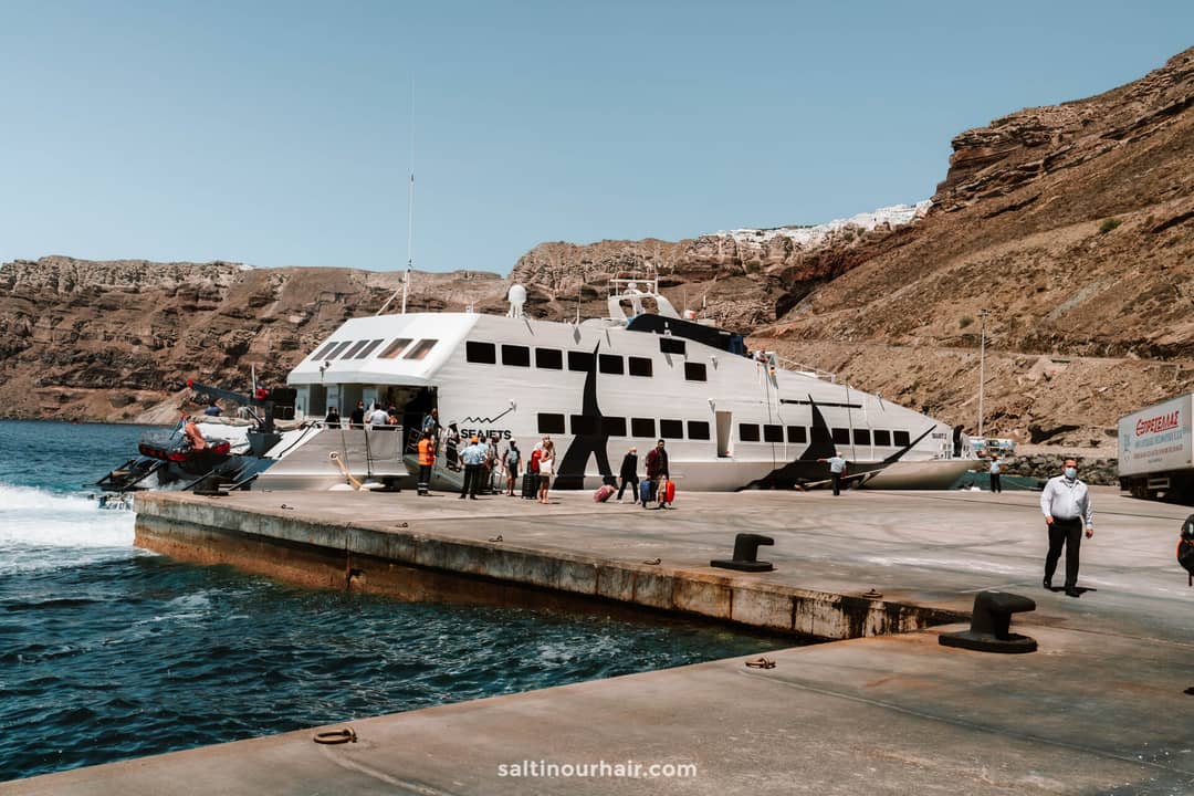Griekse eilandhoppende veerboot