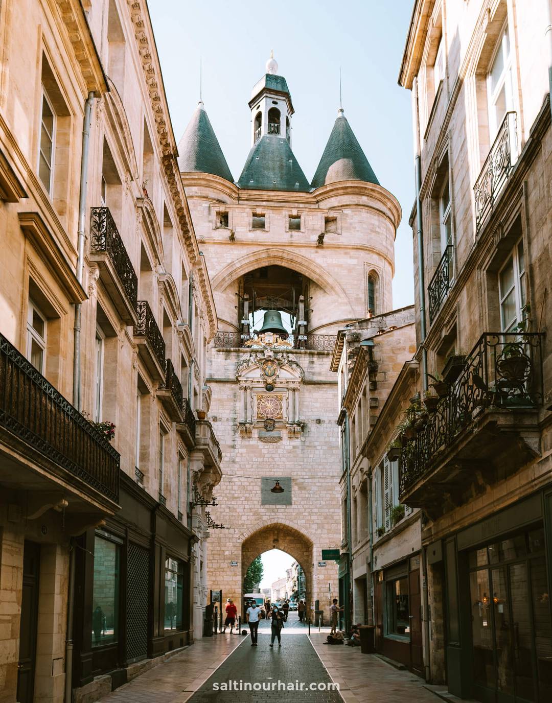  Grosse Cloche de Bordeaux france