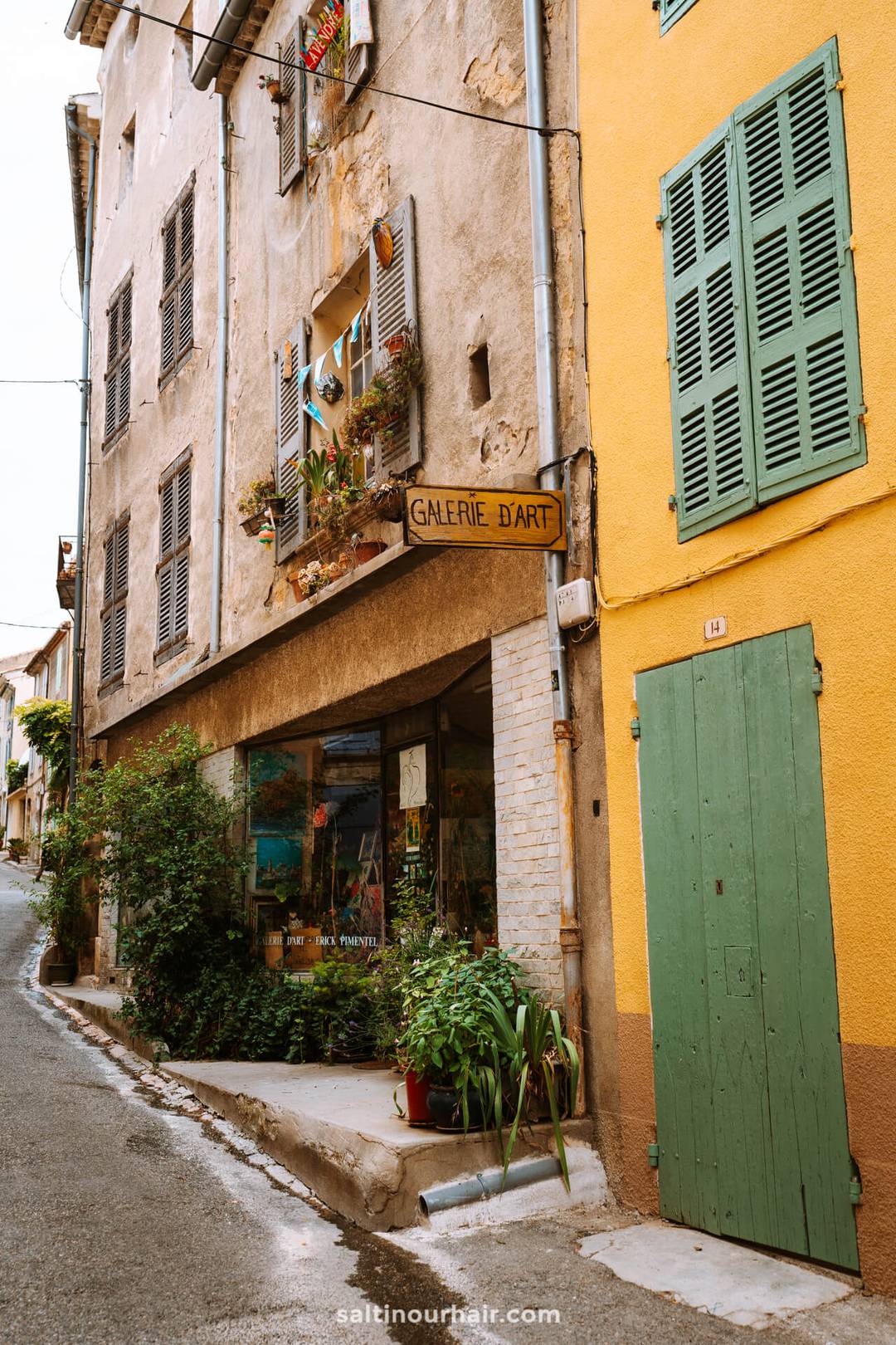 valensole village shop