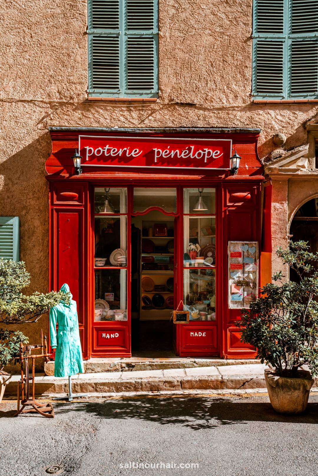 france village 