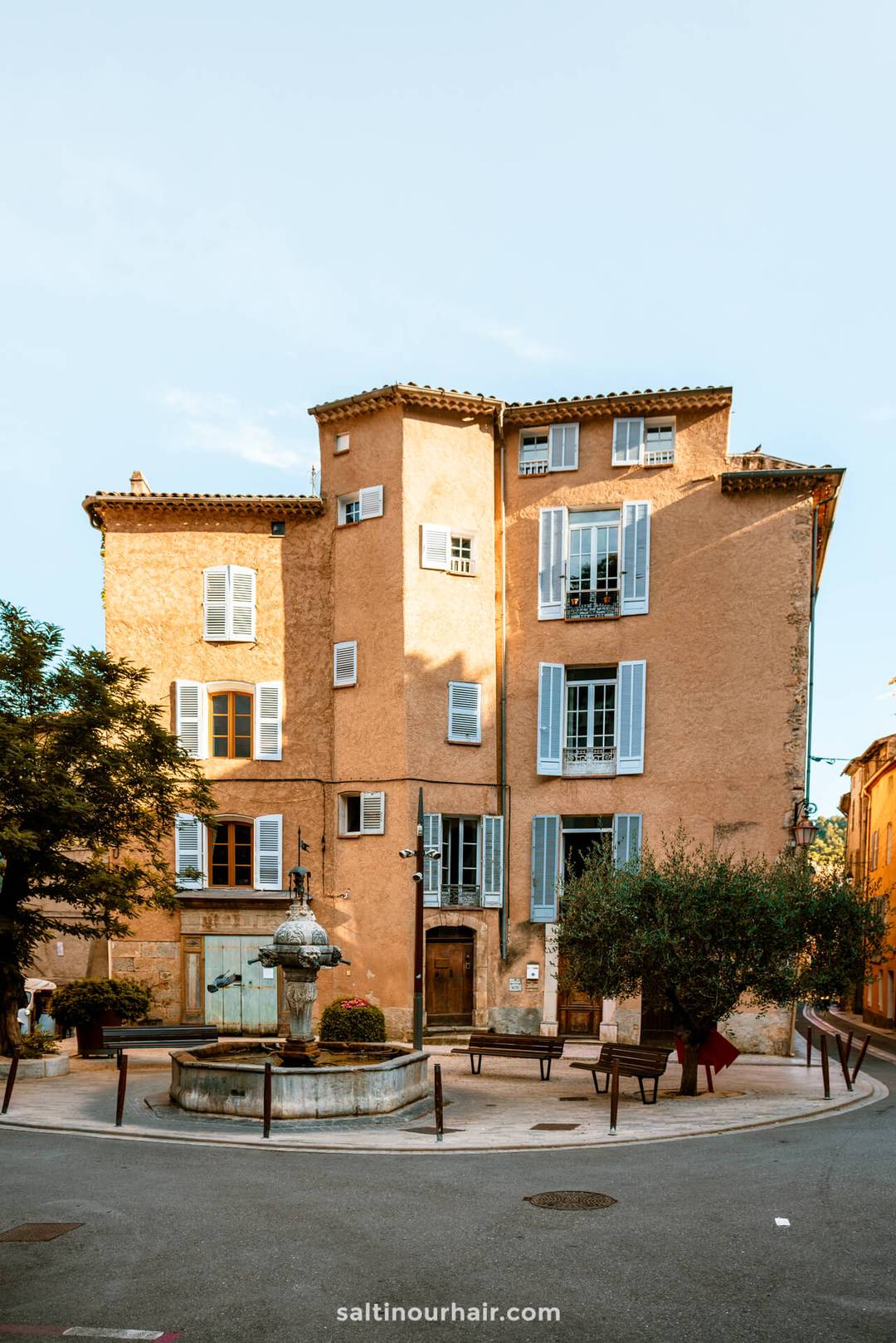 best place to stay cotignac france