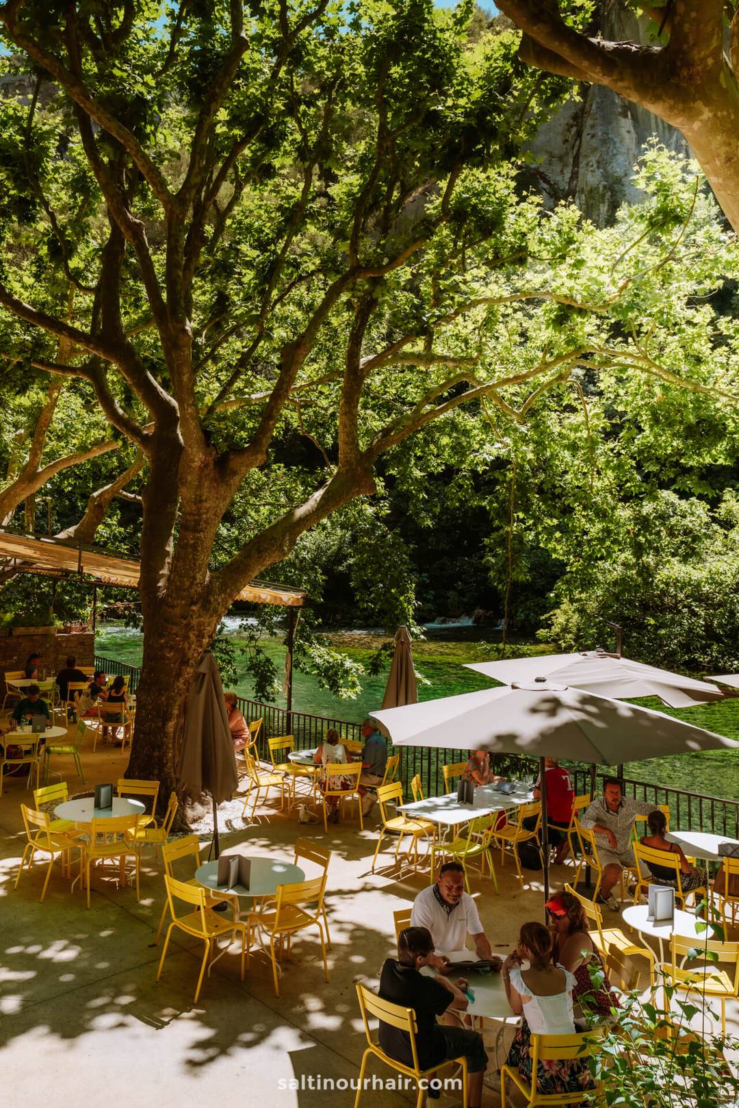 south of france fontaine de vaucluse