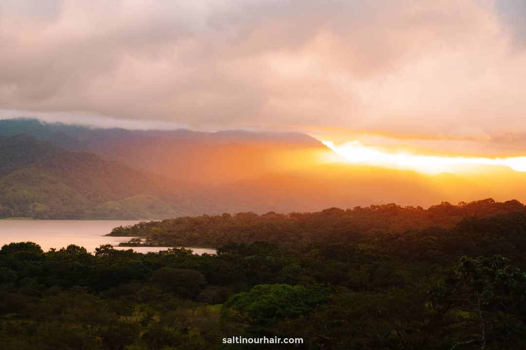 La fortuna Arenal lake