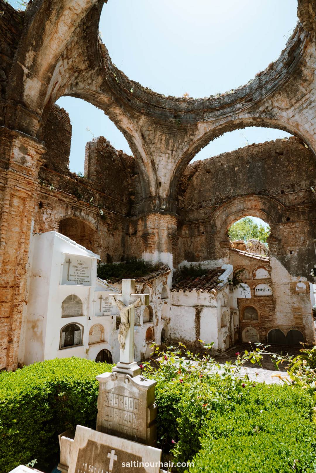 mooie witte dorpjes cadiz spanje Villaluenga del Rosario