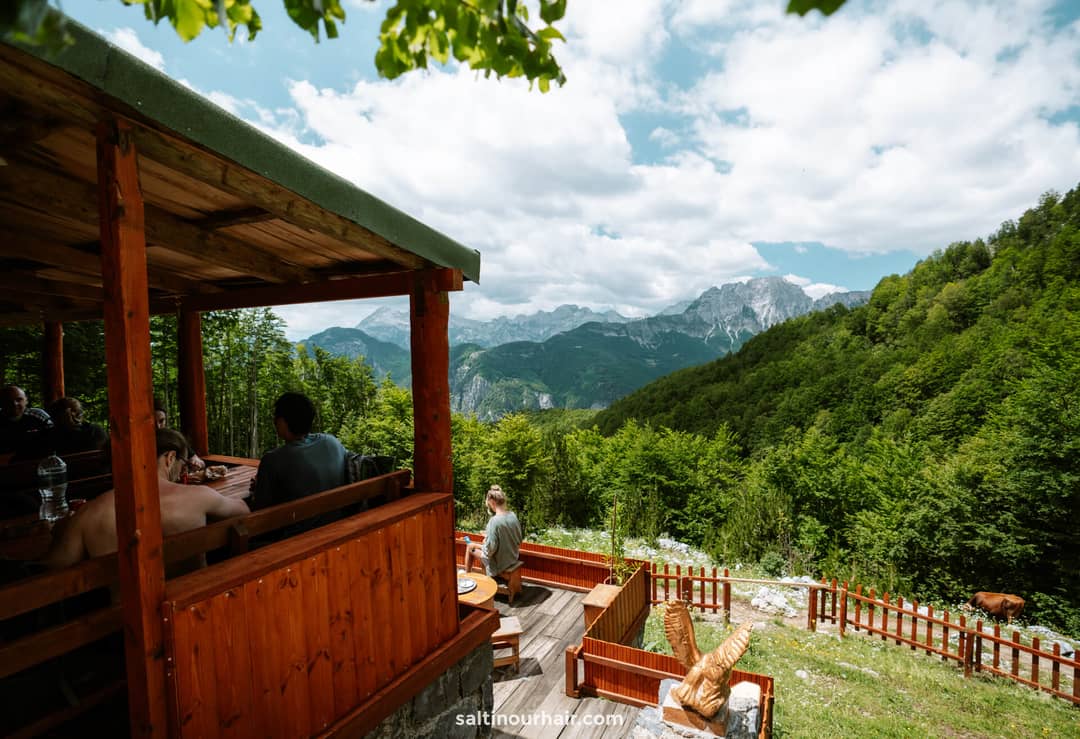 beste restaurant theth albani&euml;