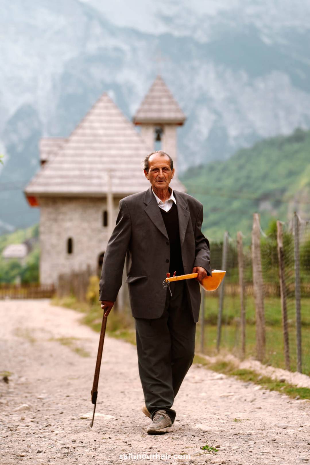 lokale Albanees