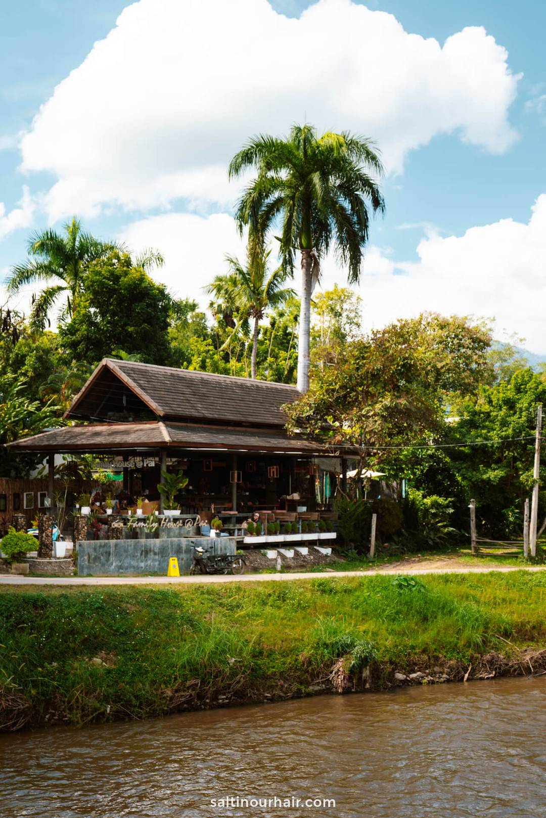 best hotels pai thailand