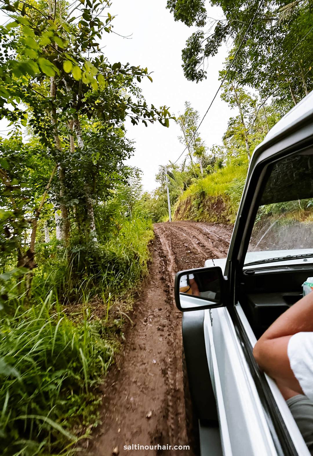 how to get around amed bali