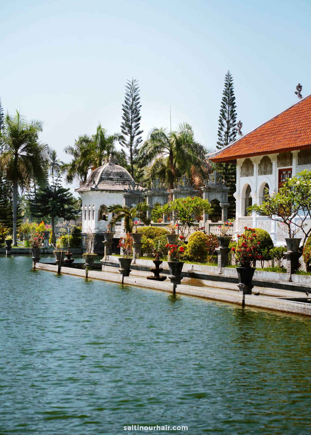 taman ujung drijvend paleis bali