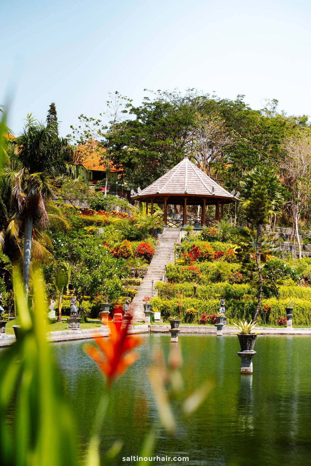 taman ujung water paleis bali