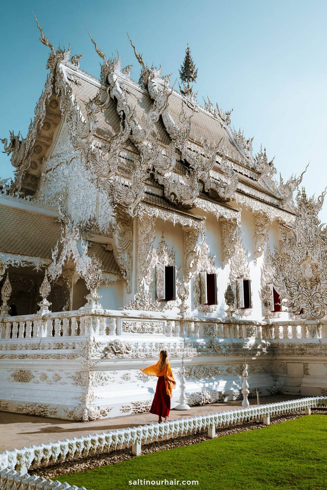sunset in white temple Chiang Rai thailand