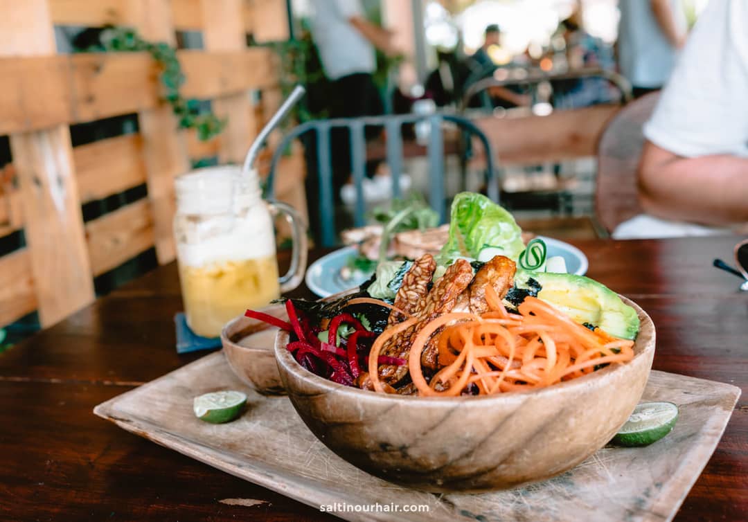 best places to stay bali uluwatu cafe