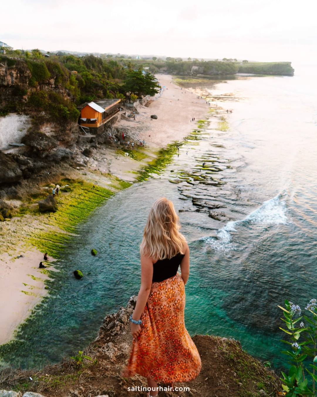 travel guide bali uluwatu beach
